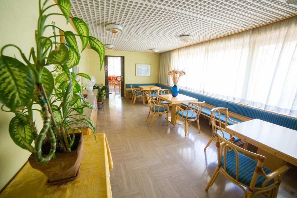 Albergo Benito Ponte nell'Alpi Ngoại thất bức ảnh